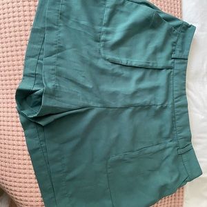 Flat front flowy shorts